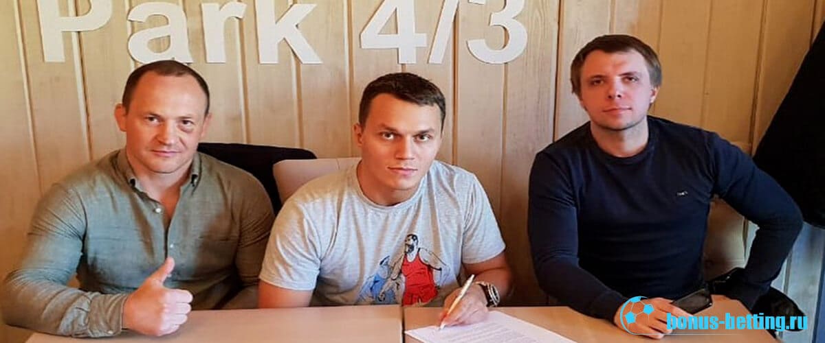Артем Тарасов собрался в UFC: станет ли блогер бойцом организации