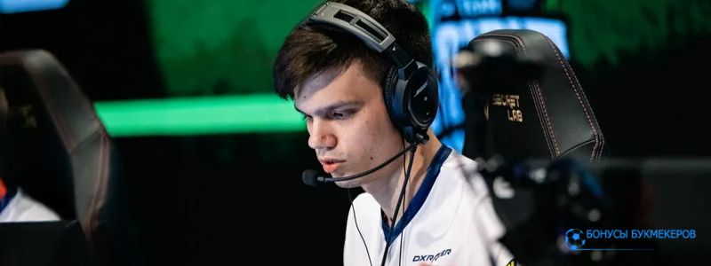 Mouz NXT – NaVi Junior прогноз на 23 июля