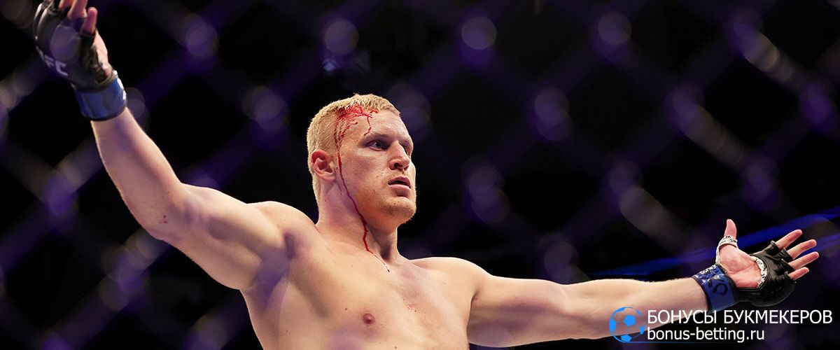 Сергей Павлович против Александра Волкова на UFC on ABC 6 22 июня в Саудовской Аравии